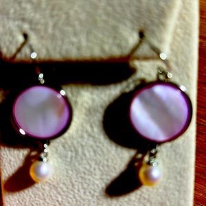 Lilac Sands Earrings with white pearls